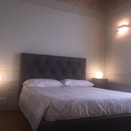 Palazzo Carasi Apartments Cremona Eksteriør billede