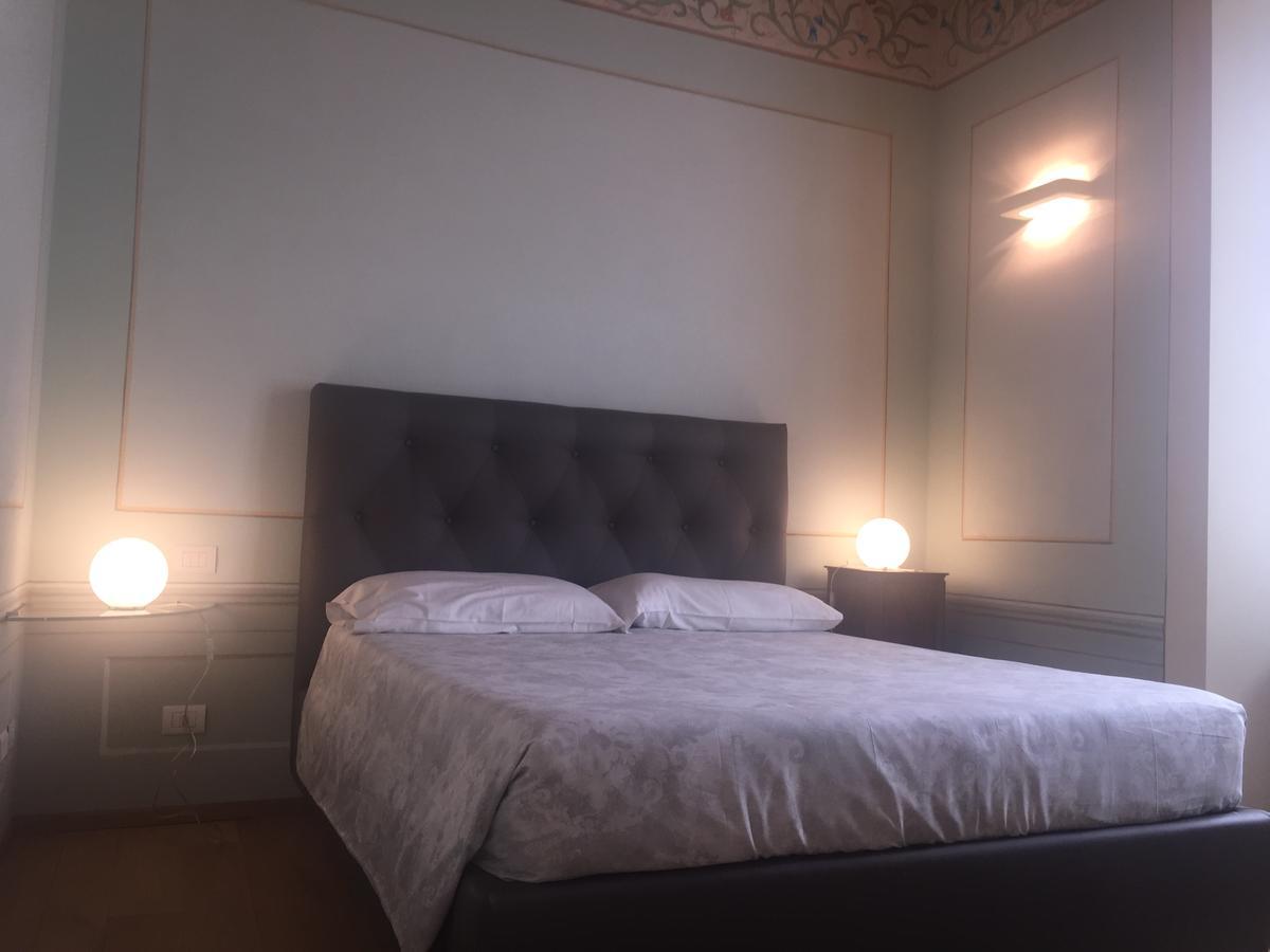 Palazzo Carasi Apartments Cremona Eksteriør billede
